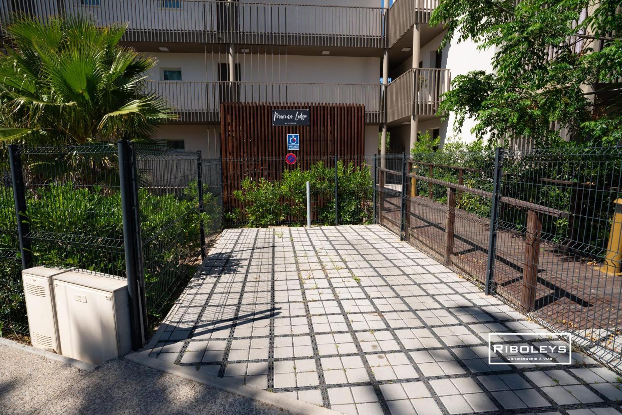Superbe T3 Climatise Avec Wifi A 400M De La Plage Vias Exterior foto